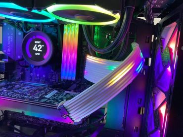 Lian Li Strimer Plus V2 in review – The popular RGB cables now
