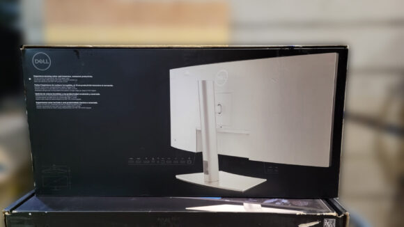 Dell U3417W Curved Monitor Price in Pakistan Disc 2 scaled