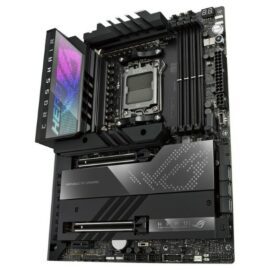 ASUS ROG CROSSHAIR X670E HERO 03
