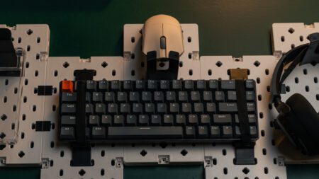 MXG PB 07 Wall Mounted Modular Gaming 7Pcs Pegboards White Price in Pakistan 04 scaled