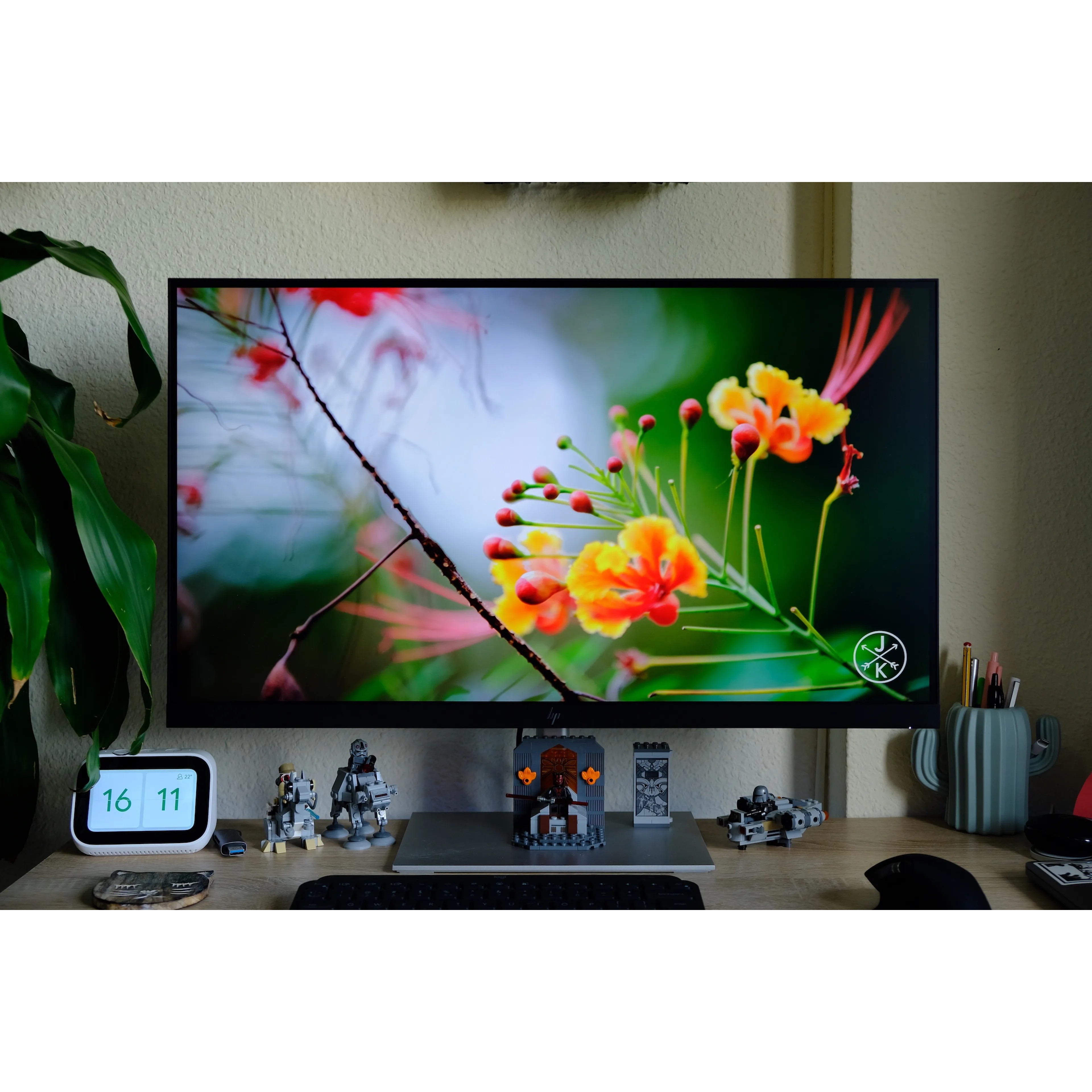 HP U28 4K HDR Monitor Review