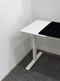 MXG MGD-01R Motorized/SIT-Stand Desk With Fast Charging Ports and Creative Control Panel White - Image 8
